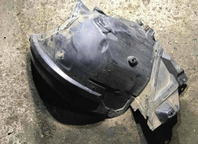 Подкрылок передний левый Mercedes-Benz E W212 2011 A2126903030