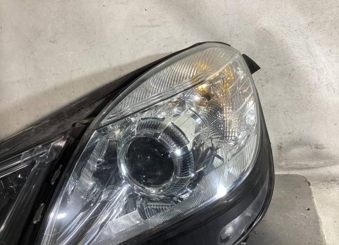 Фара левая Mercedes-Benz E W212 2010 A2128208561