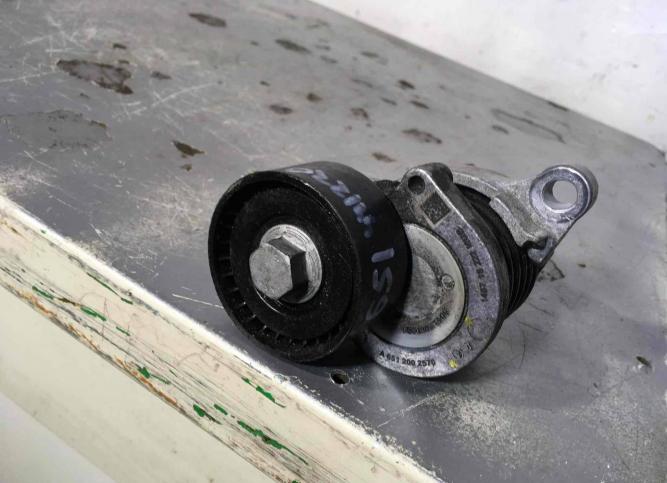 Натяжитель ремня генератора Mercedes-Benz M W166 A6512002570
