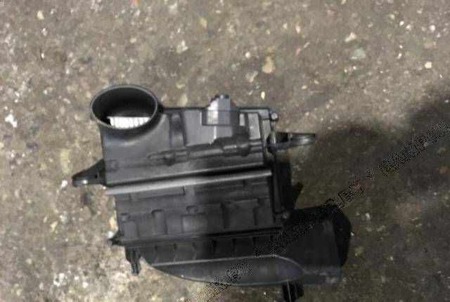 Корпус воздушногo фильтра Mercedes-Benz CLS C219 A6420901901
