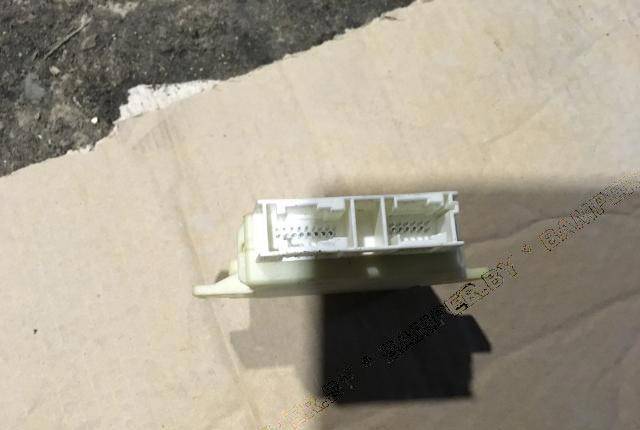 Блок управления парктрониками Mercedes-Benz C W204 A2045406662