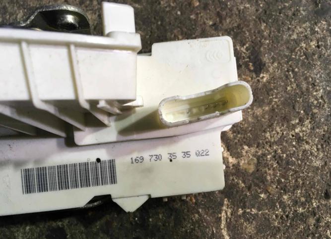 Замок двери задней левой Mercedes-Benz R W251 2008 1697303535