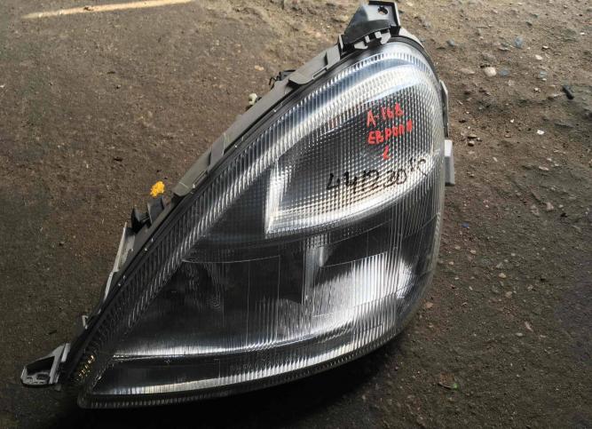Фара левая Mercedes-Benz A W168 2000 A16882009611688200961