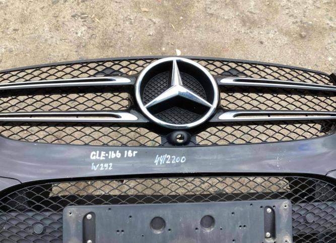 Бампер передний Mercedes-Benz GLE W166 2018 A1668851538