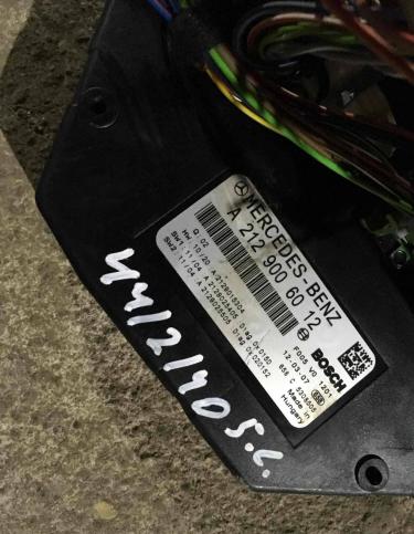 Блок предохранителей Mercedes-Benz E W212 2012 A21290060122129006012