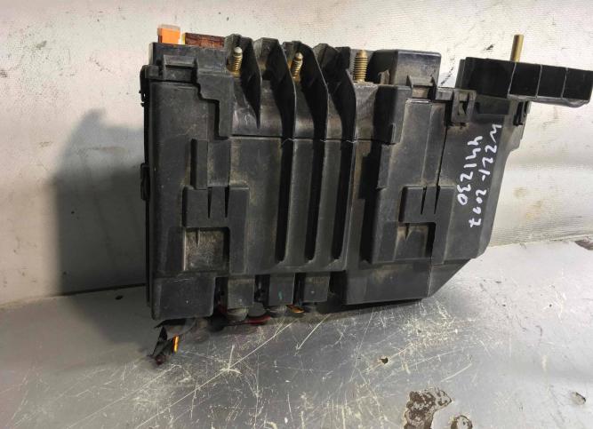 Блок предохранителей Mercedes-Benz CL C216 2007 2215400750