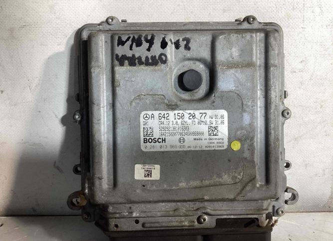 Блок управления двигателем Mercedes-Benz R W251 A6421502077