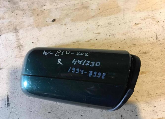 Зеркало наружное правое Mercedes-Benz E W210 1998