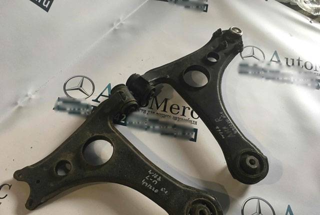 Рычаг передний Mercedes-Benz A W168 2000