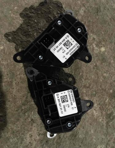 Кнопки управления на руле Mercedes-Benz E W212 A2048210151