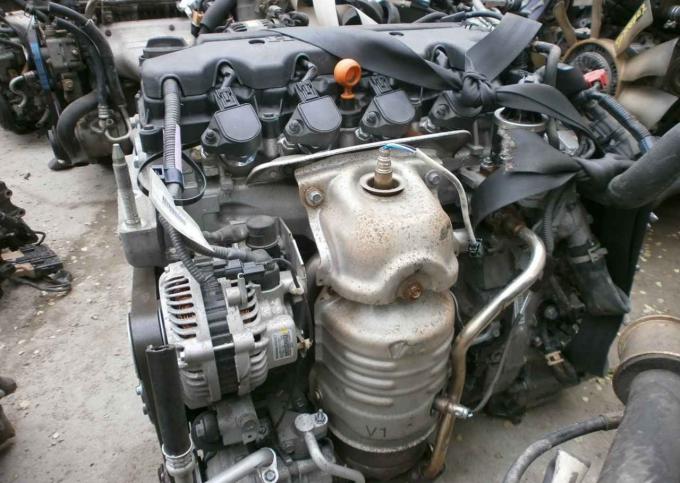 Контрактный Двигатель Honda Civic 4d R18A