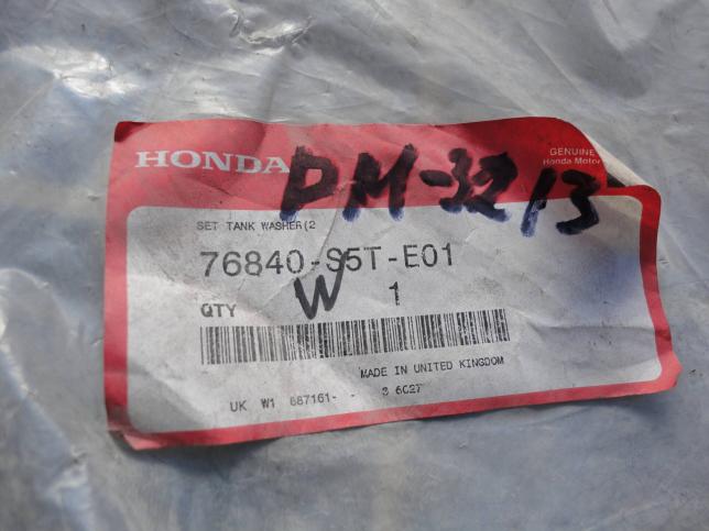 Бачок омывателя Honda Civic 7 76840S5TE01