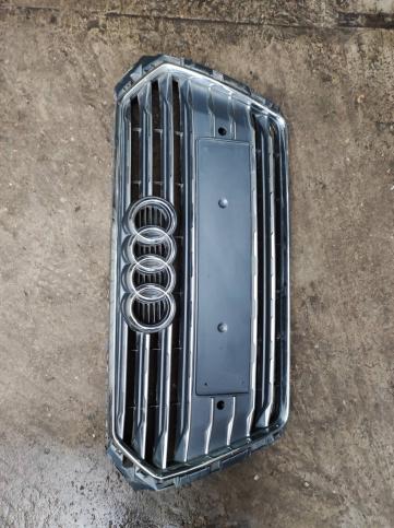 Решетка радиатора Audi A4 B9 8W0853651AB