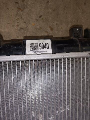 Радиатор охлаждения Hyundai Tucson 4 25310N9040