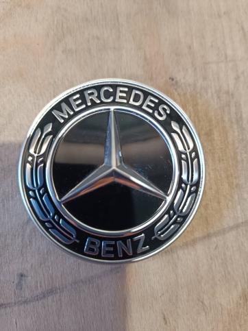 Эмблема Mercedes X253 GLC A0008172605