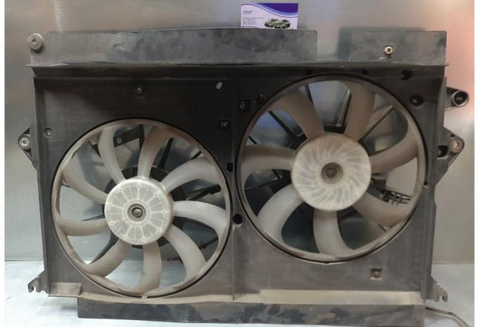 Вентилятор охлаждения в сборе Toyota Avensis 3 167110R060