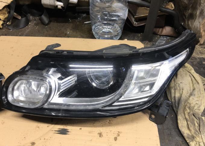 Фары комплект Range Rover Sport 2 L494 ксенон LR044259 LR054711 LR057267