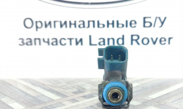 Форсунка топливная Range Rover L322 4.2 бензин 4650544 LR012827 LR012785 4650545