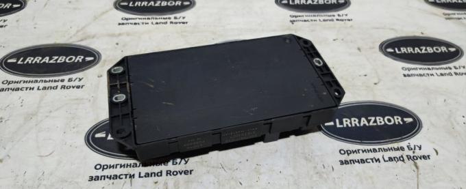 Блок предохранителей под капот Range Rover L322 LR012696