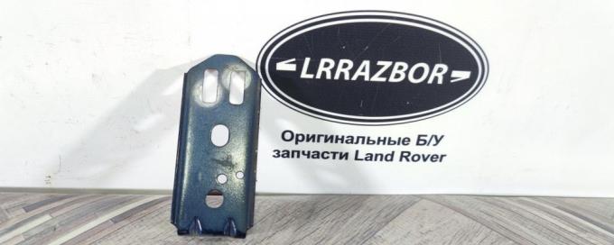 Кронштейн крыла Land Rover Freelander 2 LR002345