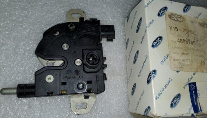 Замок капота Ford Focus C MAX kuga 4895285