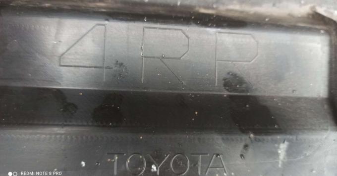 Накладка задней правой двери Toyota Rav4 (CA40) 75077-42010