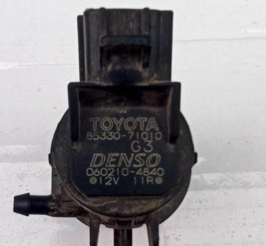 Моторчик омывателя Toyota Land Cruiser 200 85330-47010