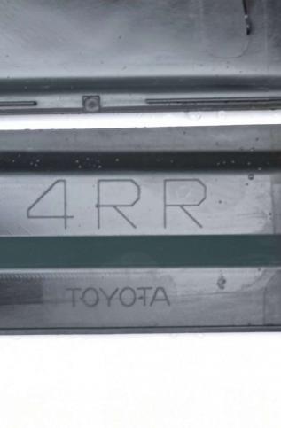 Молдинг двери задний правый Toyota Rav4 (CA40) 75077-42010