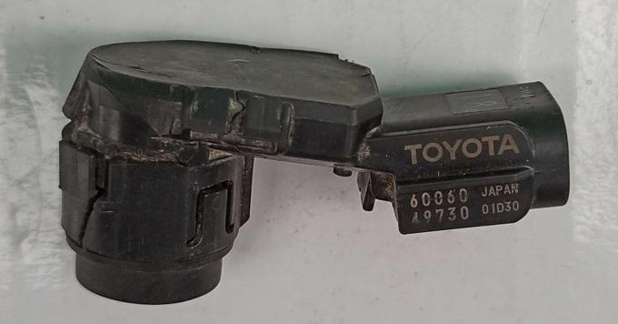Парктроник 60060-49730 Toyota Camry XV70, V70, 70