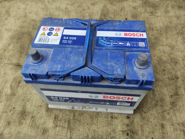 Аккумулятор Bosch 70A 12v