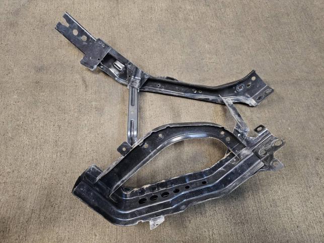 Крепление фары левое Infiniti M35 45 Y50 62521EH200