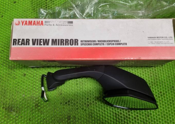 Зеркало правое Yamaha R1 YZF-R1 2016> 2CR-26290-00