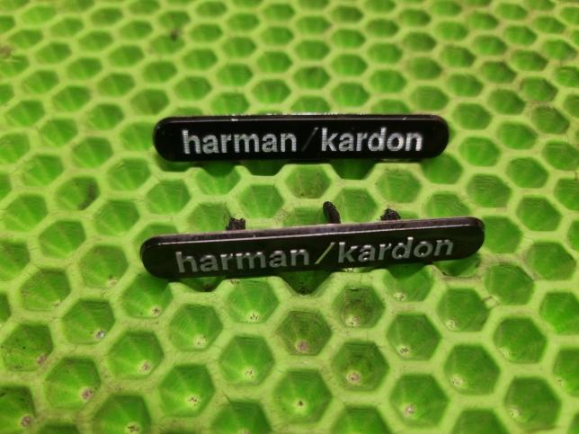 Вставки Harman Kardon Dodge Challenger 14-24 г.в 11111