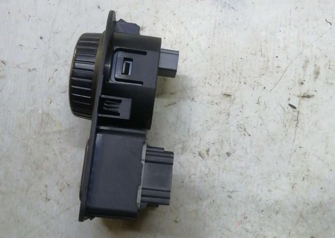 Блок кнопок подогрева сидений и 4WD Nissan Qashqa 96912BJD61A