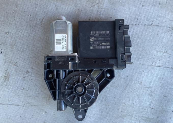 Мотор стеклоподъемника Volvo XC90 2 31674757