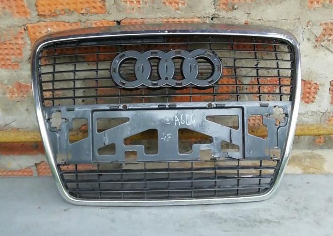 Решетка радиатора Audi A6 C6 (08-11) 4F0853651AN