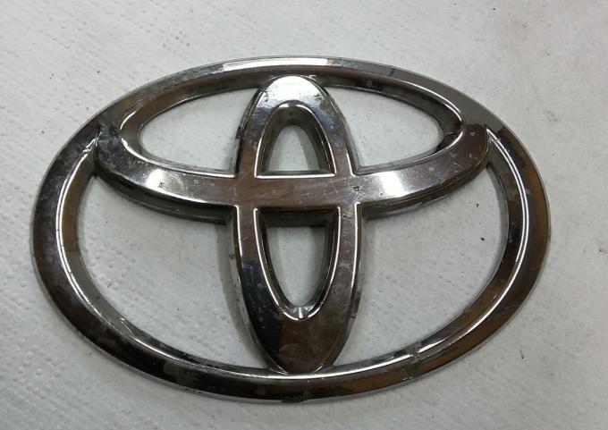 Эмблема передняя Toyota Land Cruiser 200 9097502068