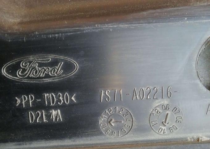 Жабо под лобовое стекло Ford Mondeo 4 2007-2010 7S71A02216