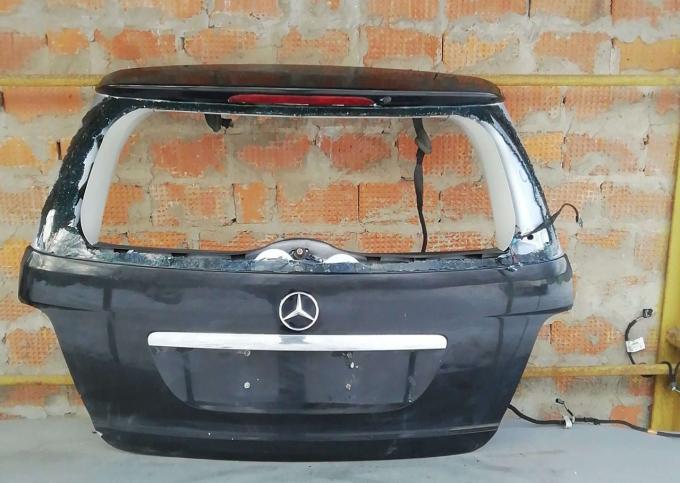 Крышка багажника Mercedes ML164 W164