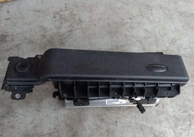 Подушка безопасности пассажира Land Rover L322 RHM000190PVA