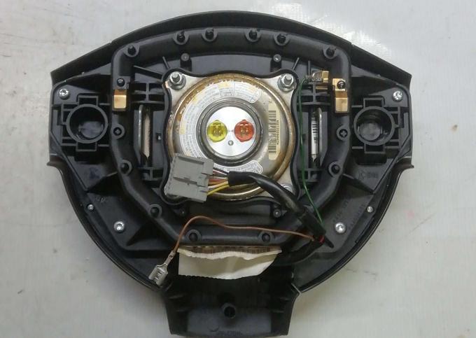 Подушка безопасности водителя Nissan Qashqai J10 98510 JD18D