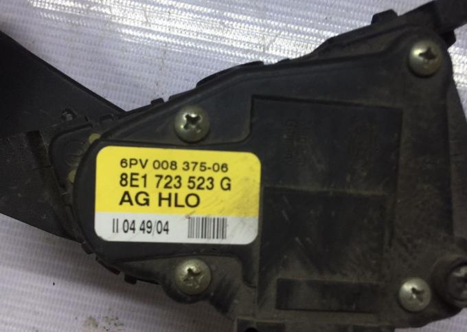 Пeдаль Audi A4 (B6) Aуди A4 (Б6) 2000-2004; АКПП 8E1723523G