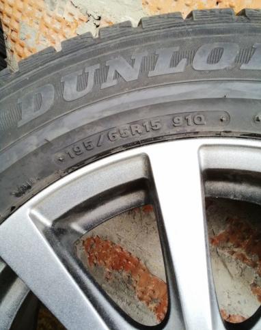 195 55 r15 Dunlop dsx 2на литые диски Manaray