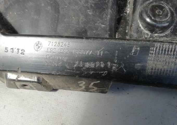 Кроншейн заднего бампера на BMW 3 E 92 E 93 51127128246