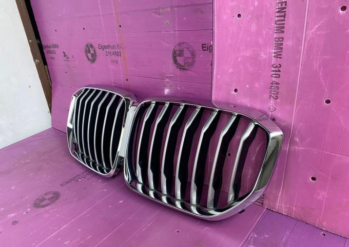 Решетка радиатора BMW X5 G05 оригинал