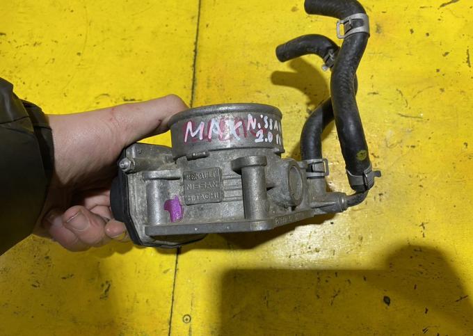 Дроссельныя заслонка Renault 2.0 16V M4R 8200988975