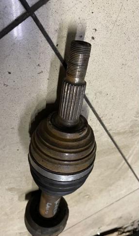 Полуось правая Reno Logan,Sandero,Nissan Almera 8200499306