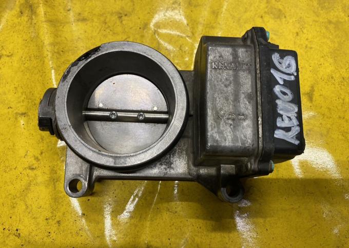 Дроссельная заслонка Reno Logan 2,Sandero,Megane 8200123061