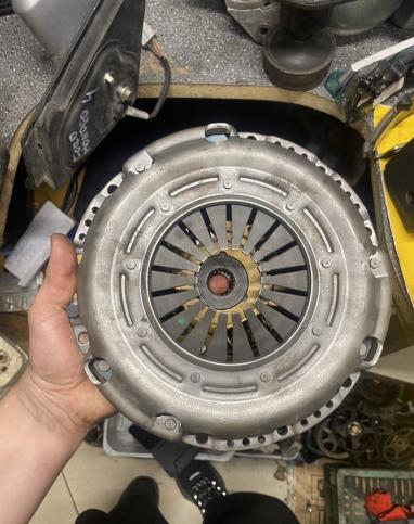 Комплект сцепления Geely Emgrand 7 Miles Новое GE09156-Kit