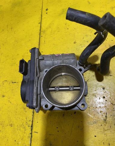 Дроссельныя заслонка Renault 2.0 16V M4R 8200988975